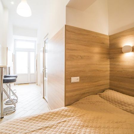 Smart Apartments Lviv Bagian luar foto