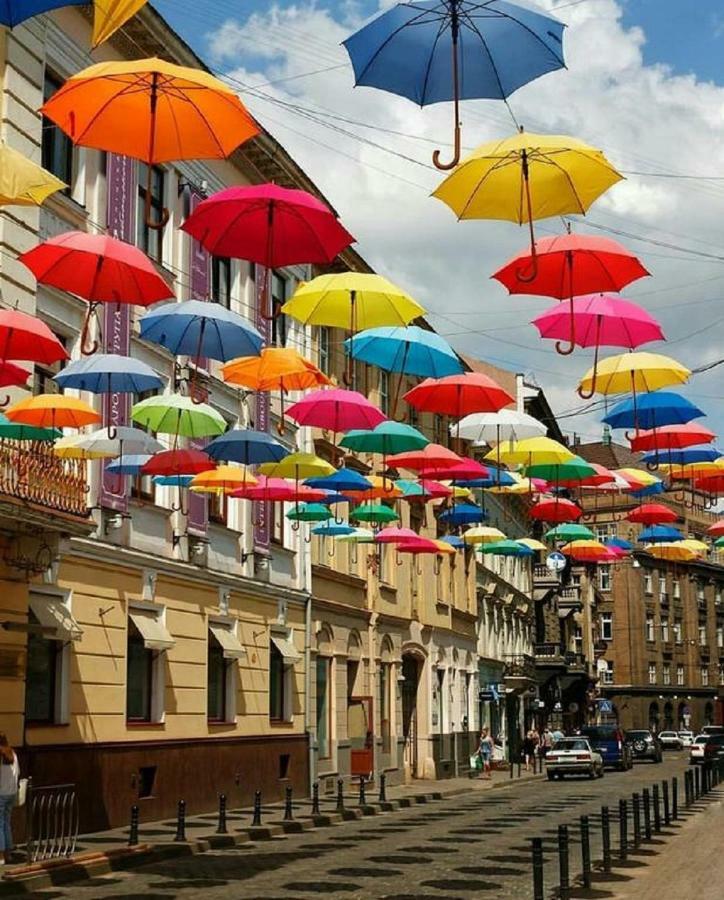 Smart Apartments Lviv Bagian luar foto